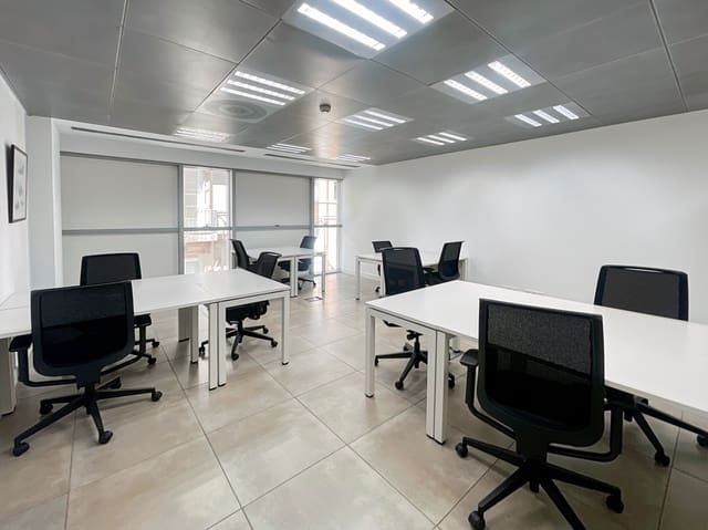 Office for rent in Zaragoza city - € 3,478 (Ref: 9421290)