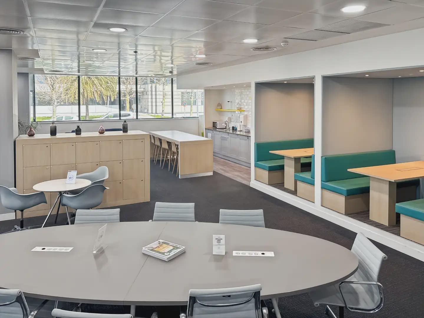 Office for rent in El Prat de Llobregat - € 109 (Ref: 9421292)