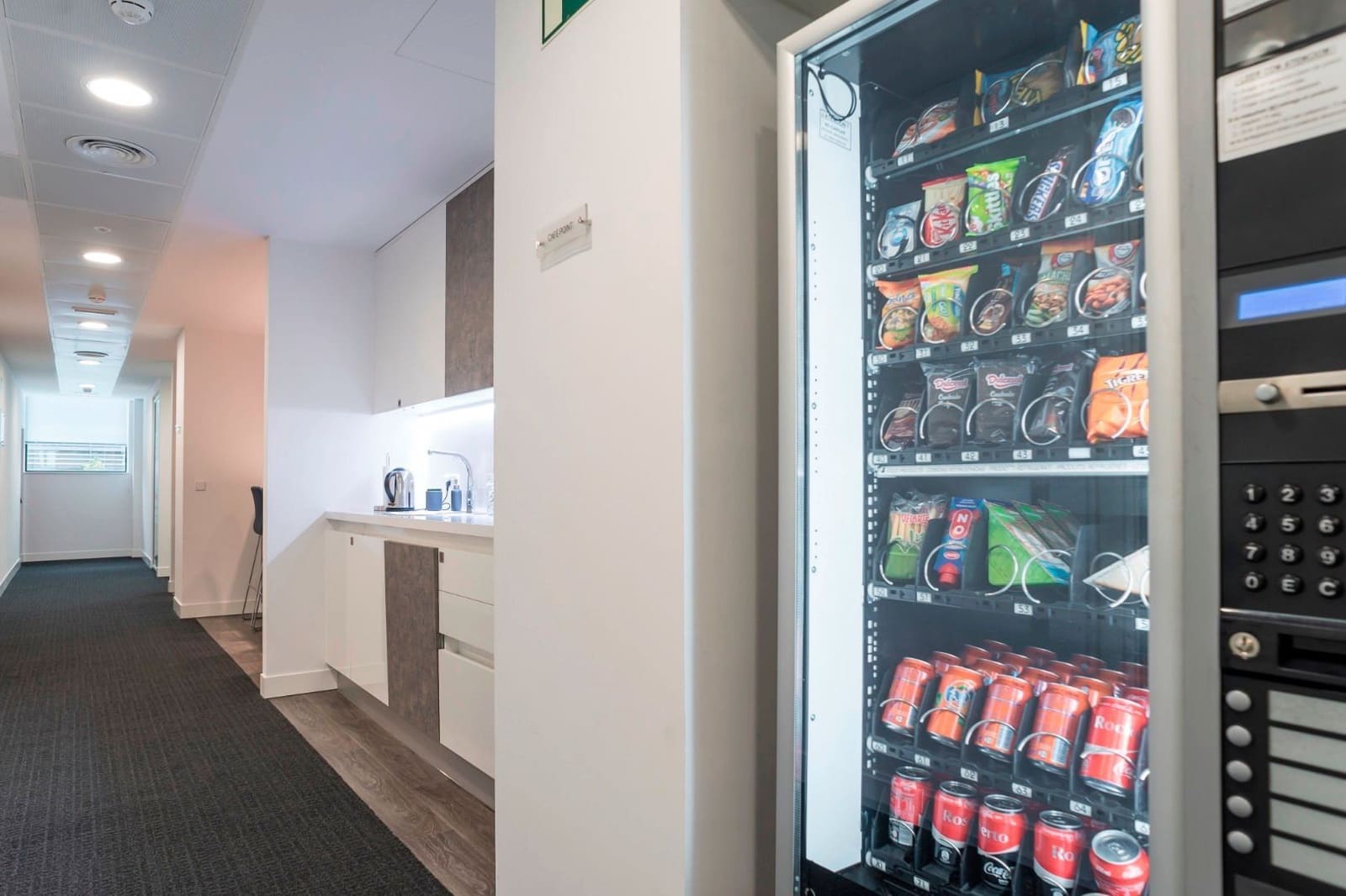 Kontor att hyra i El Prat de Llobregat - 143 € (Ref: 9421312)