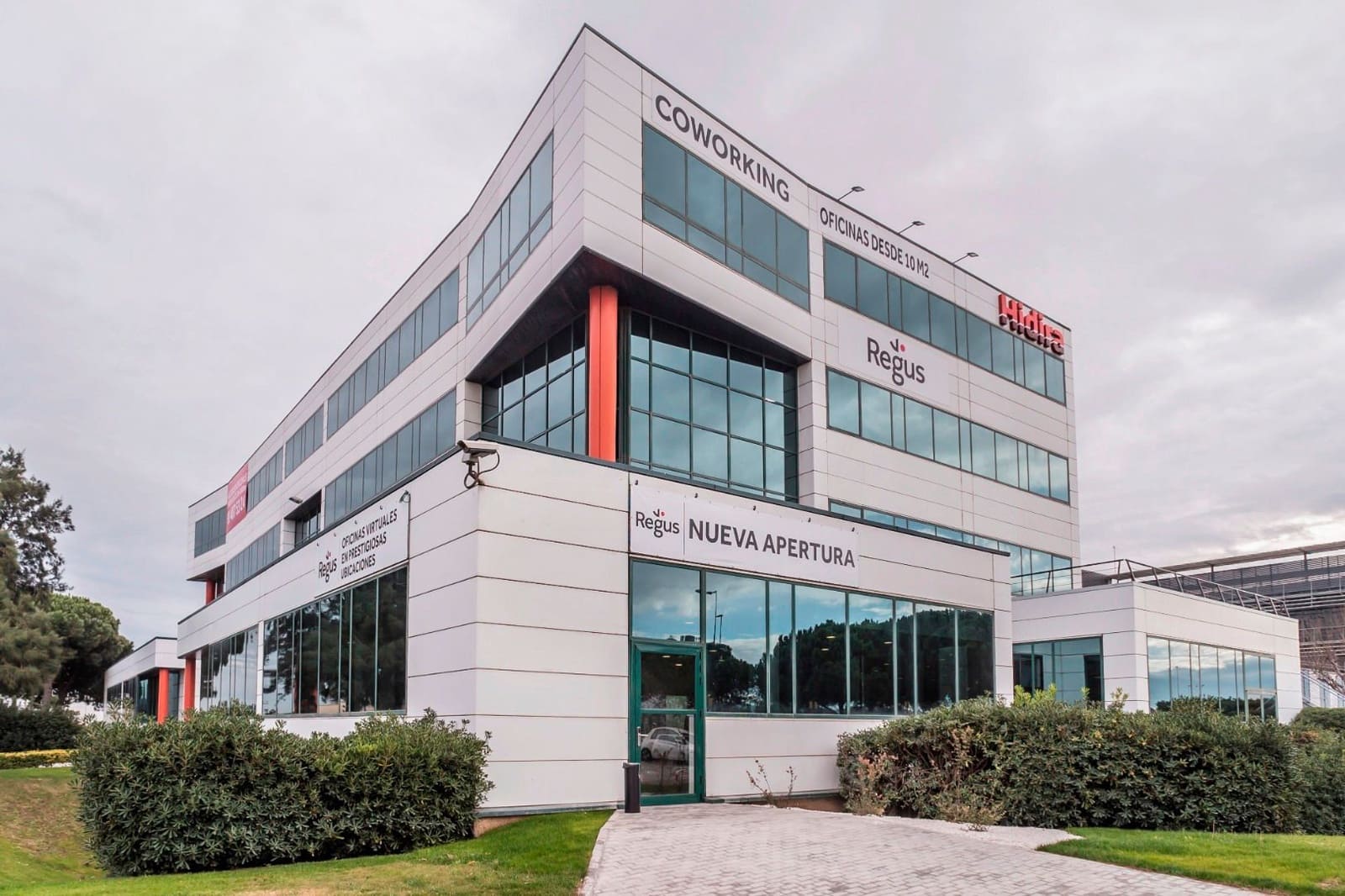 Kontor att hyra i El Prat de Llobregat - 143 € (Ref: 9421312)