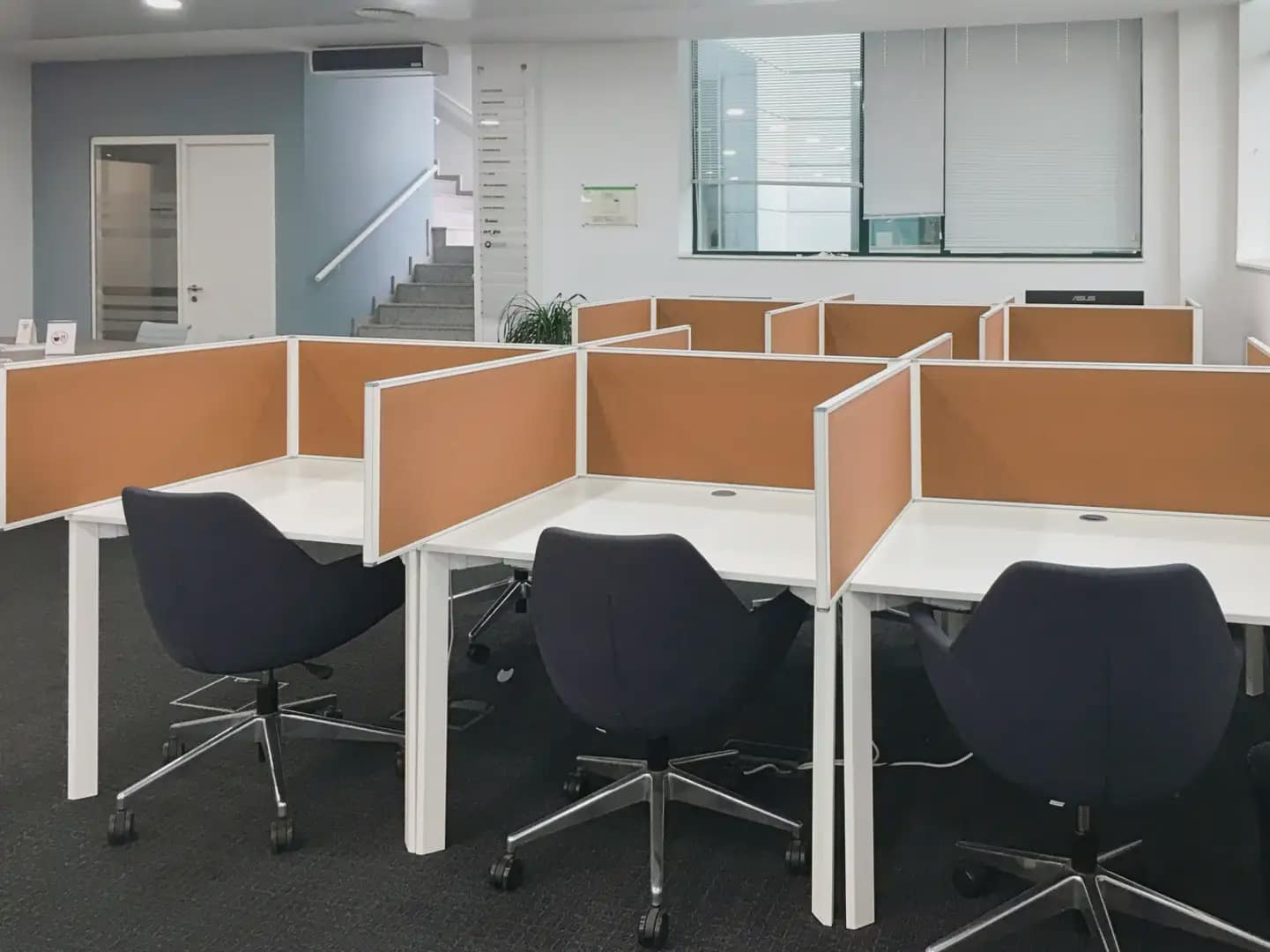 Office for rent in El Prat de Llobregat - € 143 (Ref: 9421312)