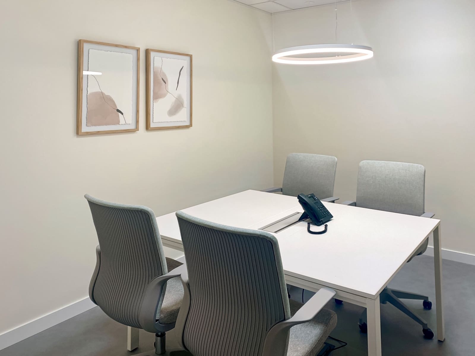 Office for rent in Rivas-Vaciamadrid - € 389 (Ref: 9421318)