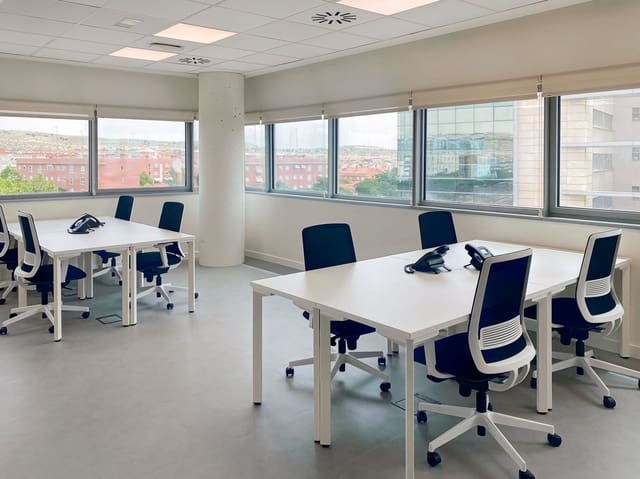 Office for rent in Rivas-Vaciamadrid - € 2,479 (Ref: 9421320)