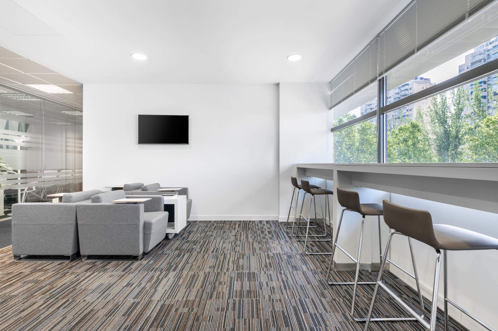 Kontor til leie i Madrid by - € 200 (Ref: 9421325)