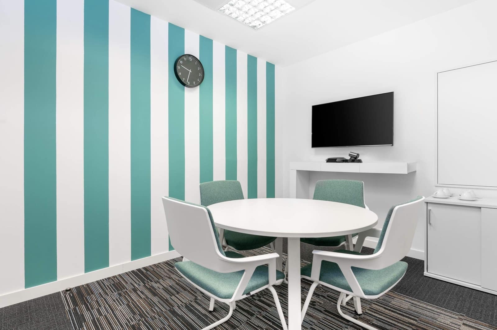 Kontor til leie i Madrid by - € 200 (Ref: 9421325)