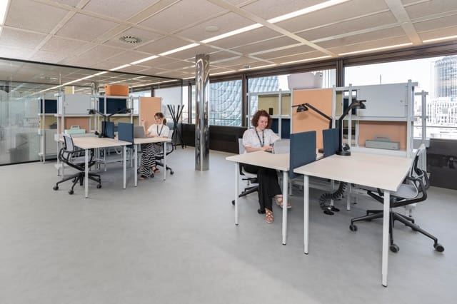 Kontor til leje i Cuatro Caminos, Madrid by - € 189 (Ref: 9421387)