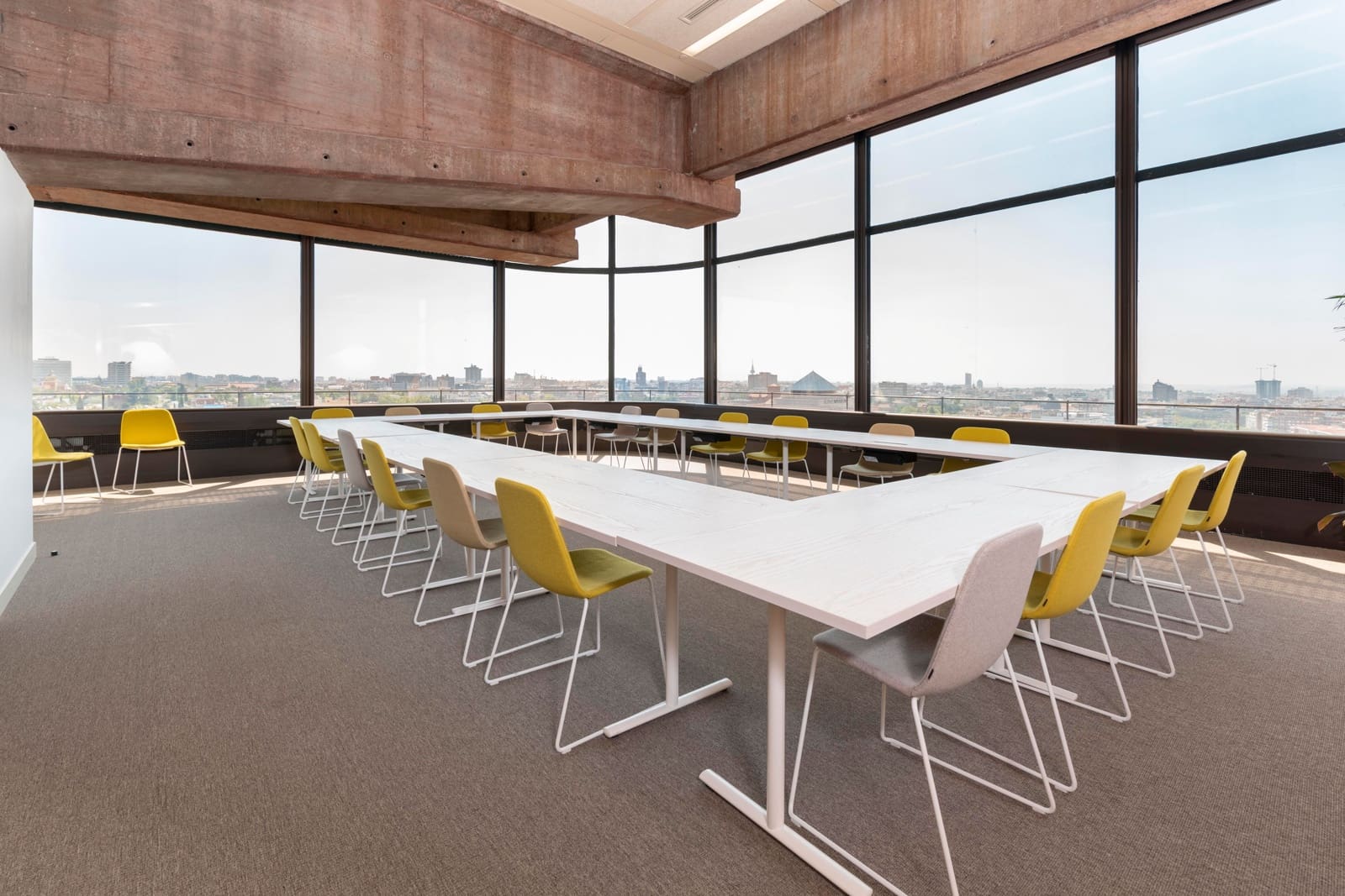 Kontor til leje i Madrid by - € 189 (Ref: 9421387)