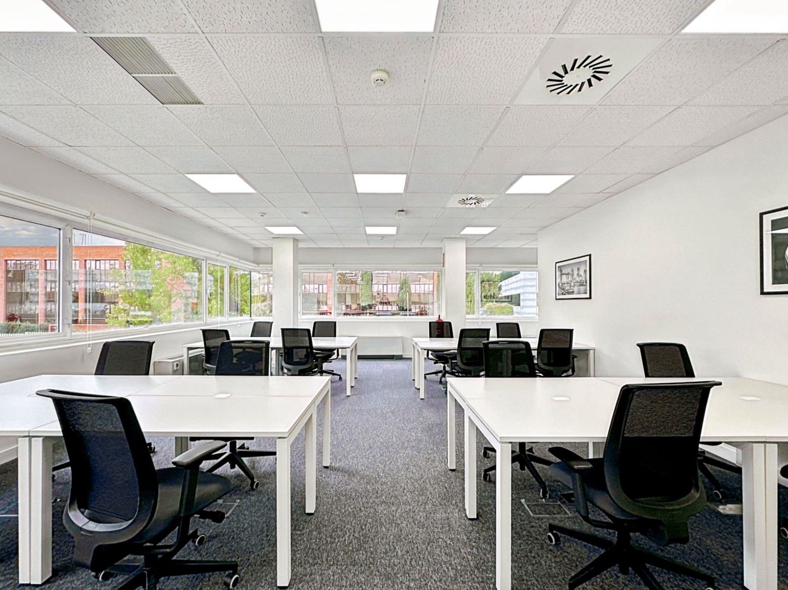 Kontor til leje i Tres Cantos - € 4.563 (Ref: 9421406)