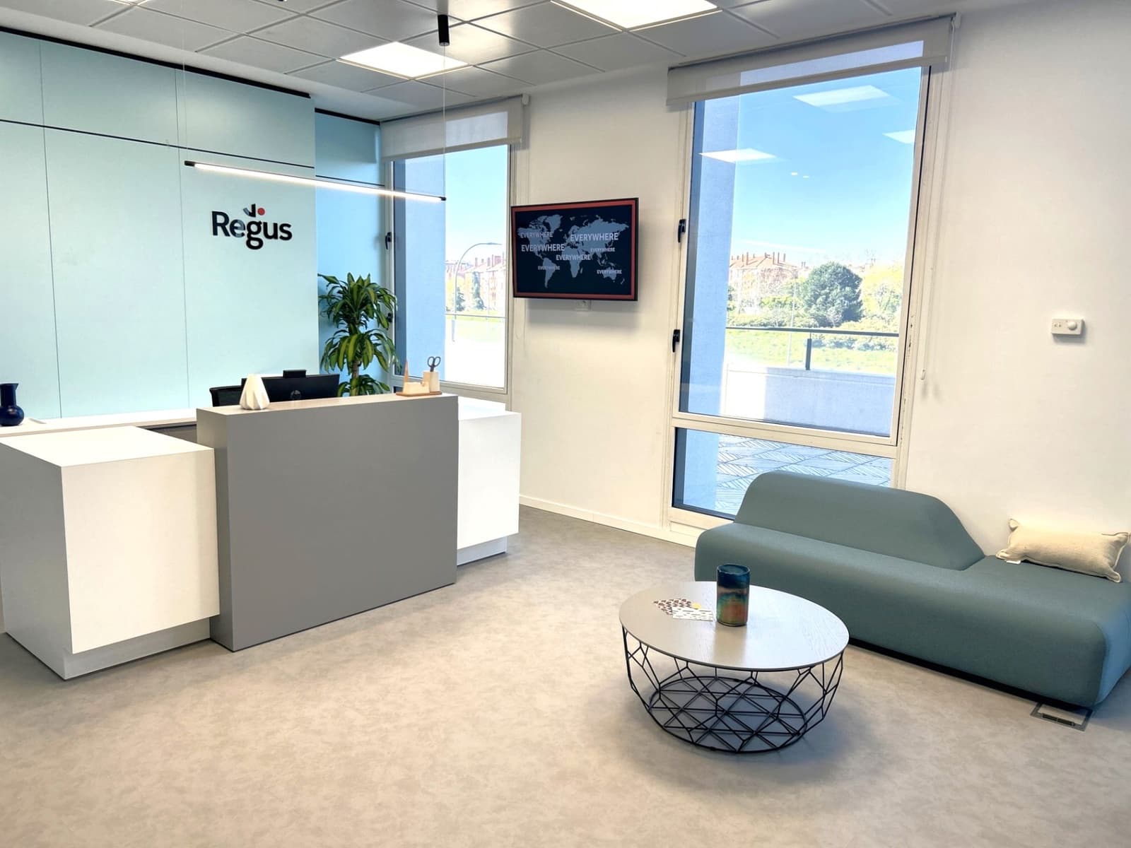 Kontor til leie i Madrid by - € 3 099 (Ref: 9421429)