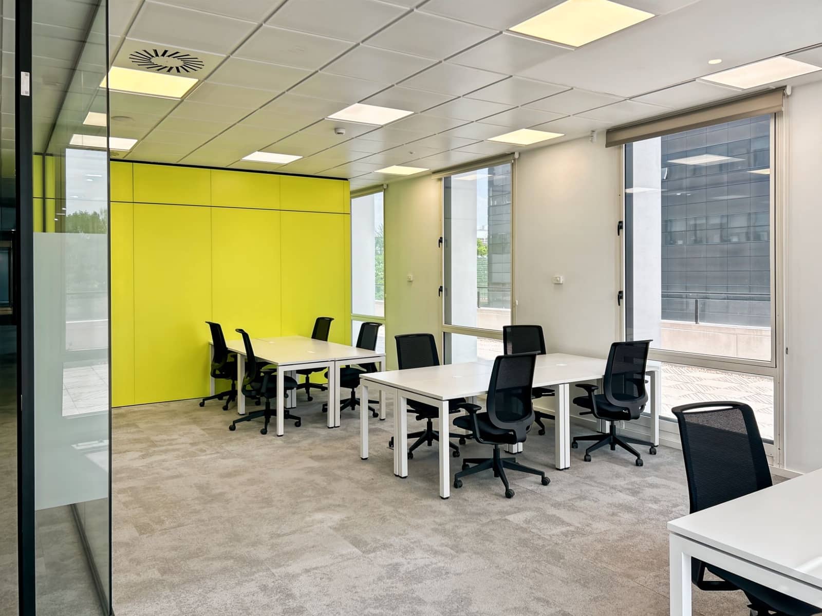 Kontor til leie i Madrid by - € 3 099 (Ref: 9421429)