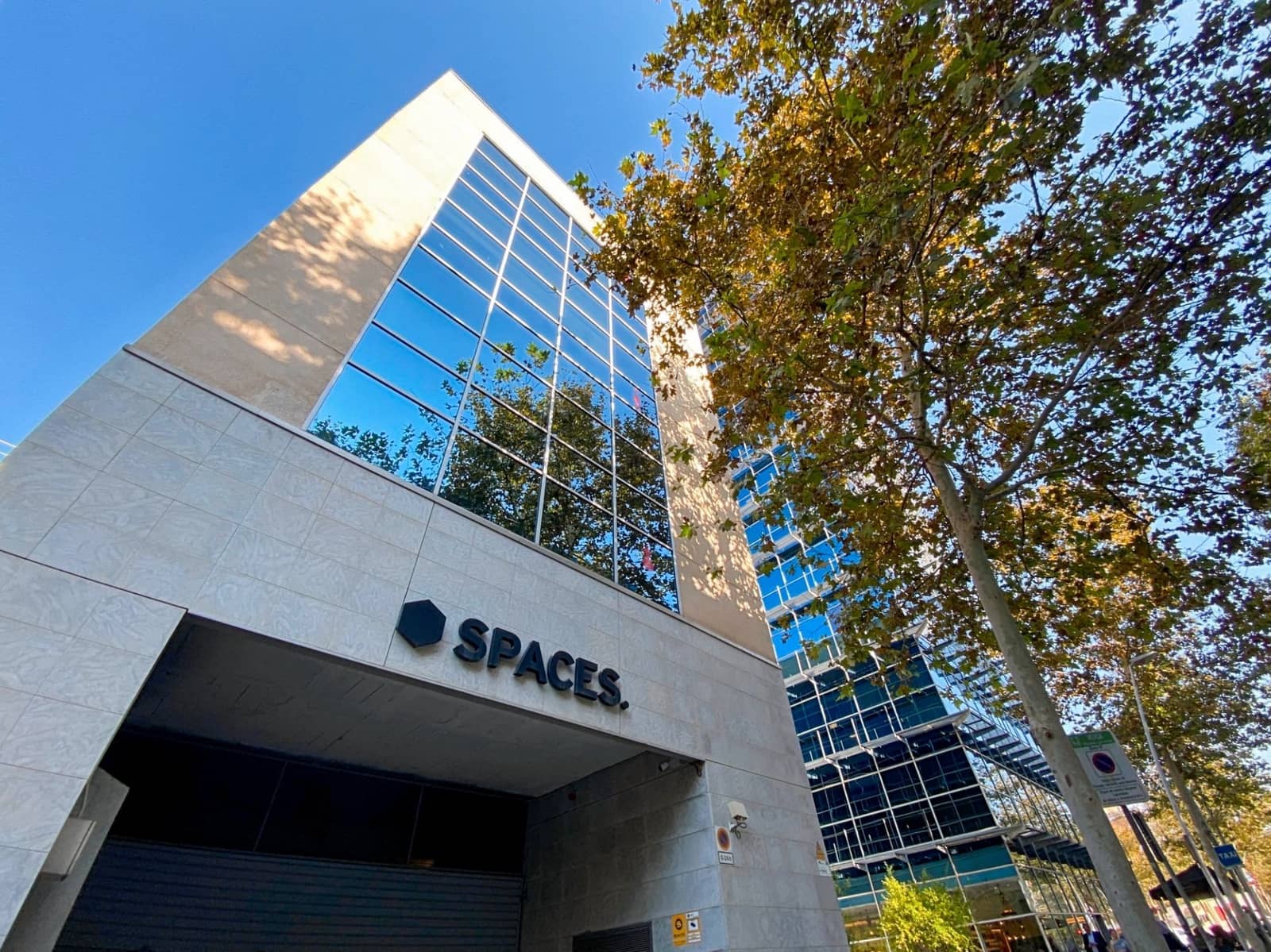 Office for rent in Barcelona city - € 4,911 (Ref: 9421435)