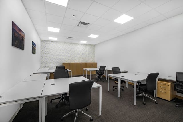Office for rent in Mestalla, Valencia city - € 2,115 (Ref: 9421450)