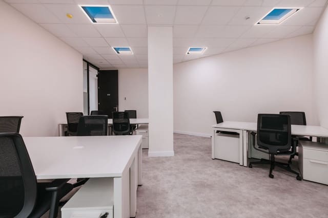 Office for rent in Guanarteme, Las Palmas de Gran Canaria - € 869 (Ref: 9421458)