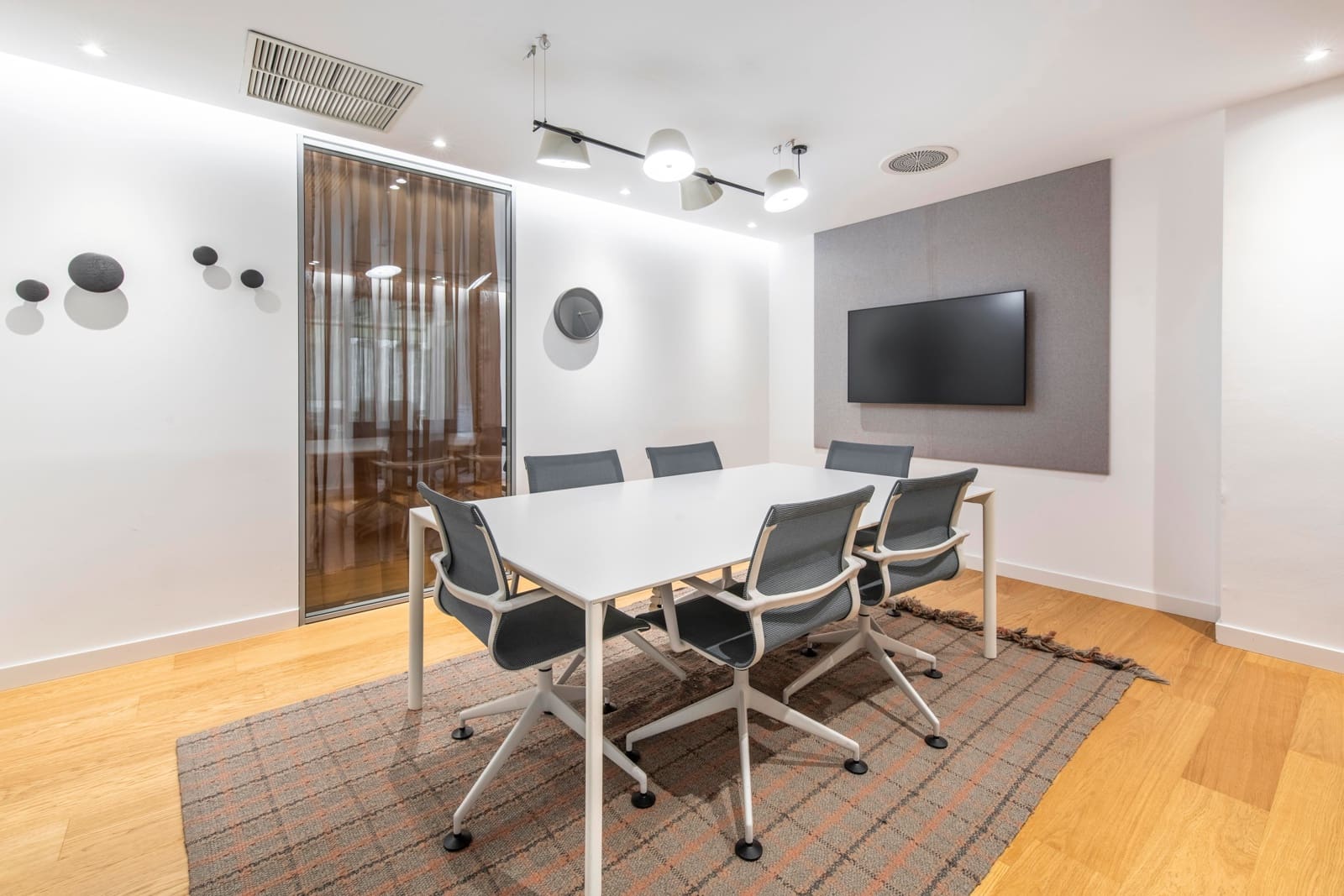 Office for rent in Madrid city - € 109 (Ref: 9421460)