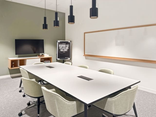 Office for rent in Simancas, Madrid city - € 189 (Ref: 9421461)