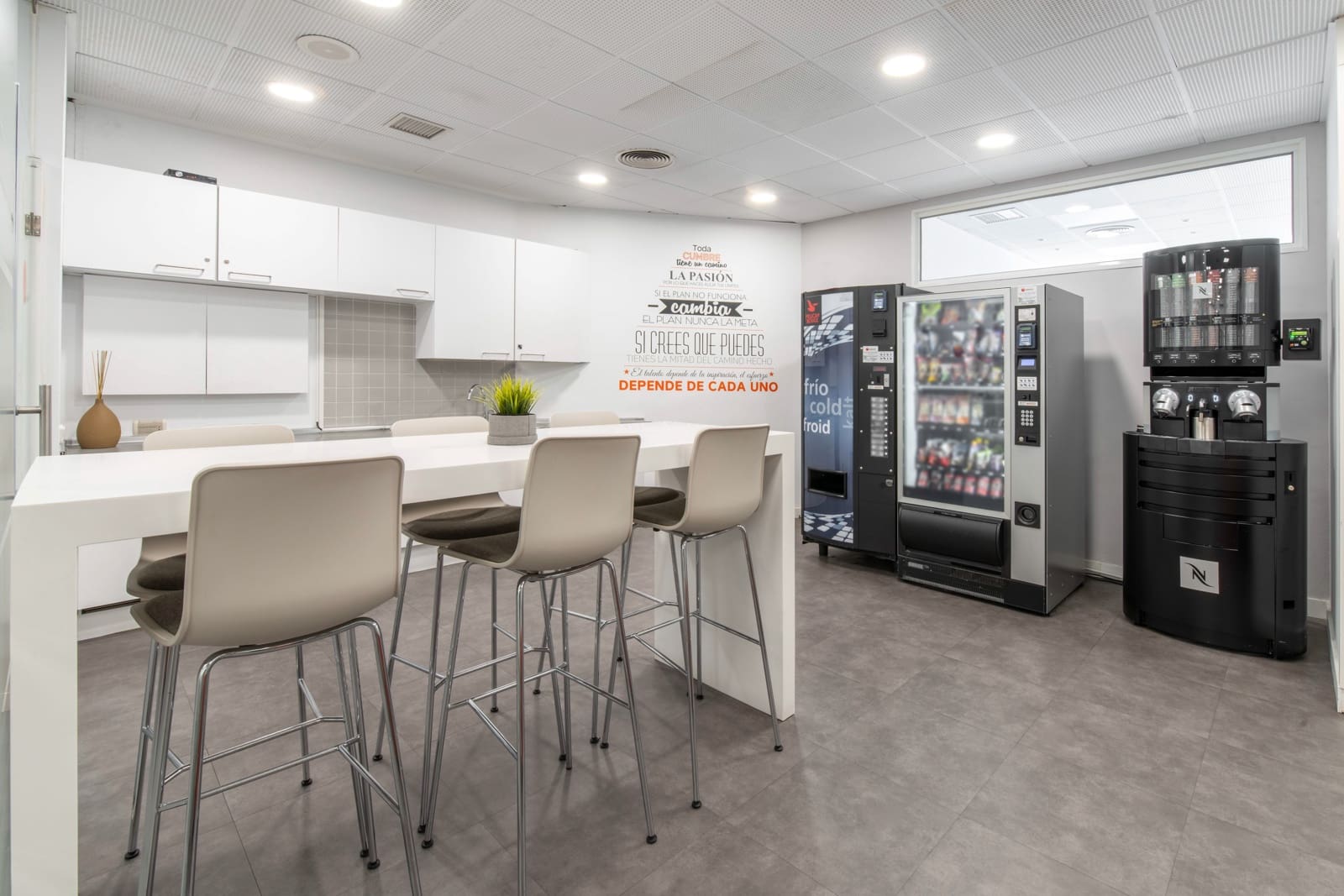 Kontor til leje i Madrid by - € 7.369 (Ref: 9421471)