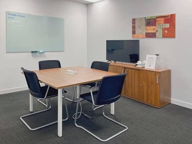 Kantoor te huur in Hostafrancs, Barcelona stad met garage - € 1.318 (Ref: 9809551)