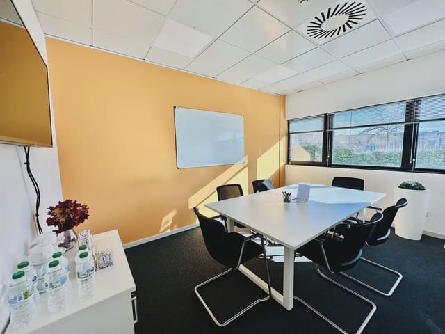 Büro zu vermieten in Las Rozas de Madrid - 189 € (Ref: 9809552)