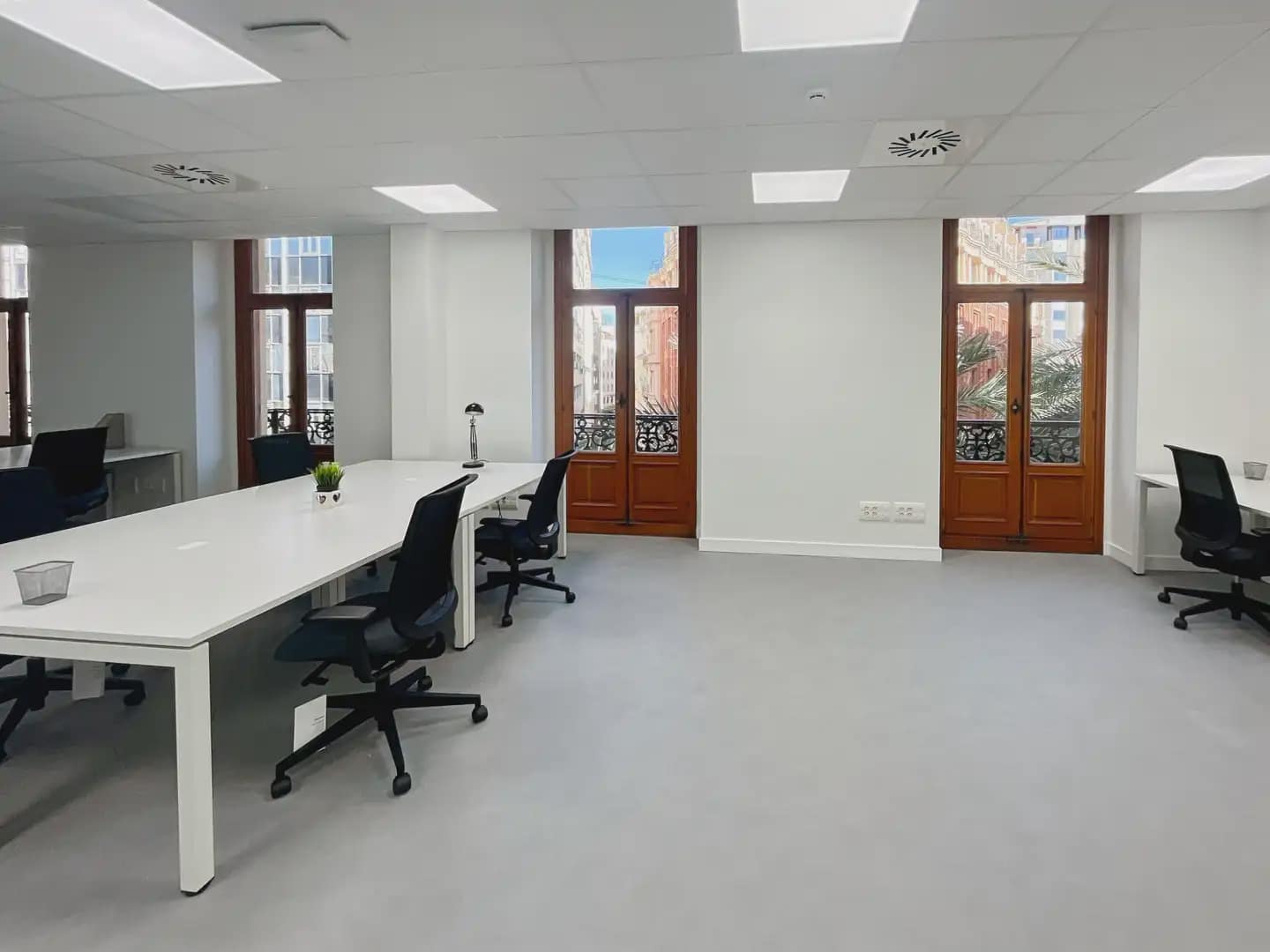 Büro zu vermieten in Valencia Stadt mit Garage - 1.188 € (Ref: 9809564)