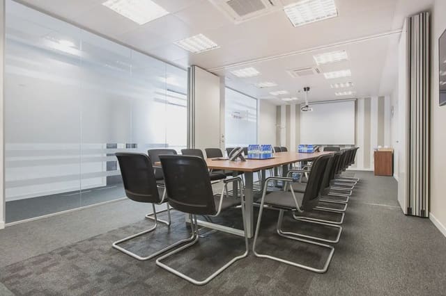 Office for rent in Recoletos, Madrid city with garage - € 6,677 (Ref: 9809571)