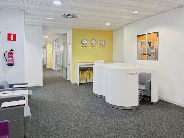 Office for rent in Sant Francesc, Valencia city with garage - € 199 (Ref: 9809579)