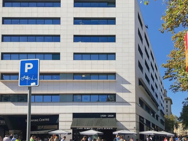 Büro zu vermieten in La Dreta de L'Eixample, Barcelona Stadt mit Garage - 479 € (Ref: 9809585)