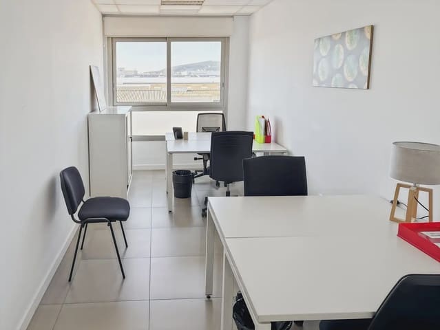 Kontor att hyra i La Indoteria (Urba), Palma de Mallorca med garage - 838 € (Ref: 9809596)