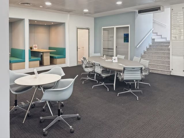 Büro zu vermieten in El Prat de Llobregat mit Garage - 184 € (Ref: 9809606)