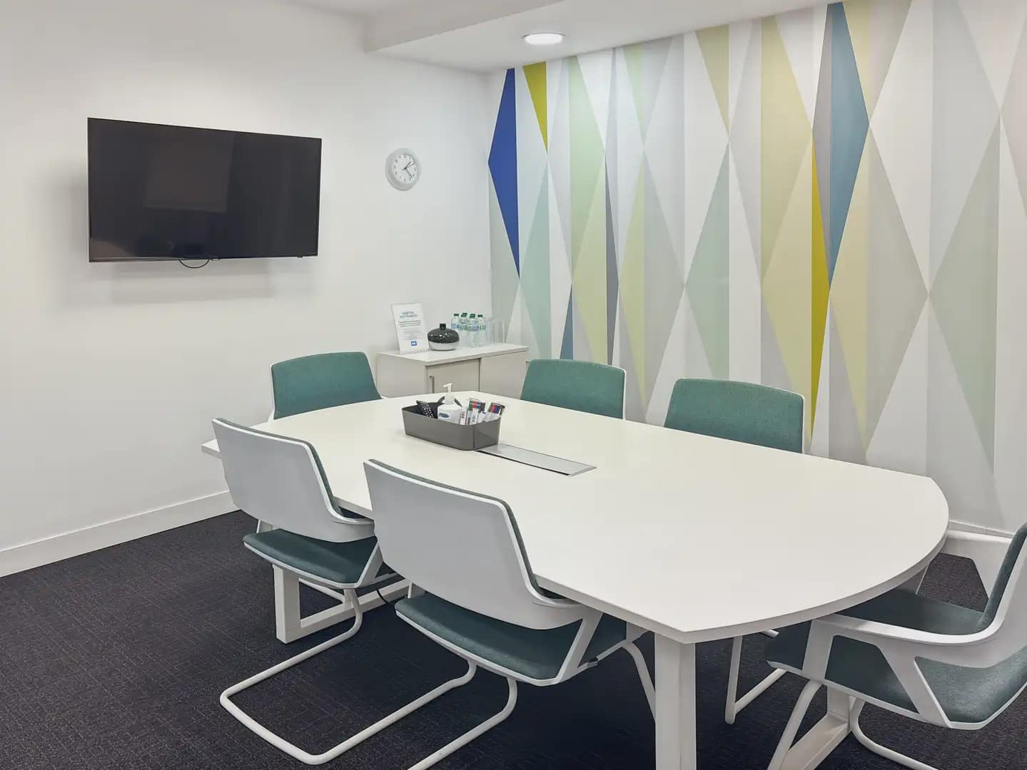 Office for rent in El Prat de Llobregat with garage - € 1,787 (Ref: 9809611)