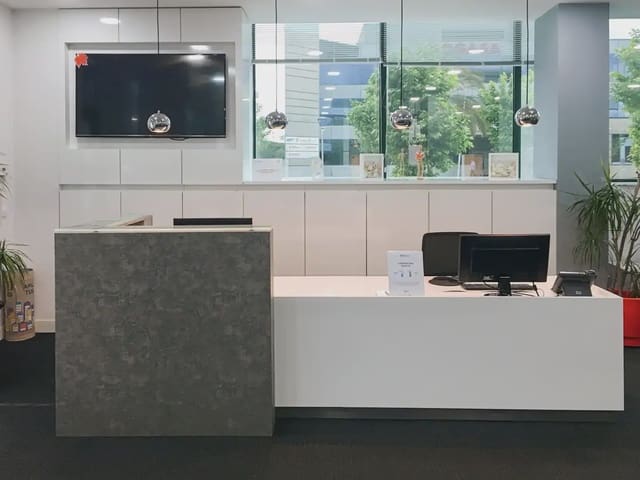 Office for rent in El Prat de Llobregat with garage - € 1,787 (Ref: 9809611)