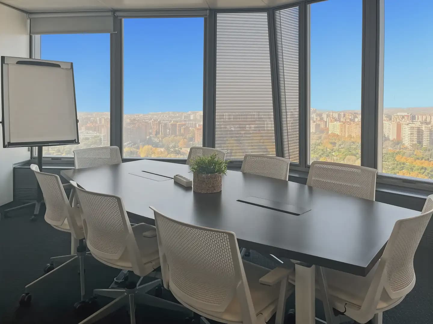 Büro zu vermieten in Madrid Stadt mit Garage - 189 € (Ref: 9809618)