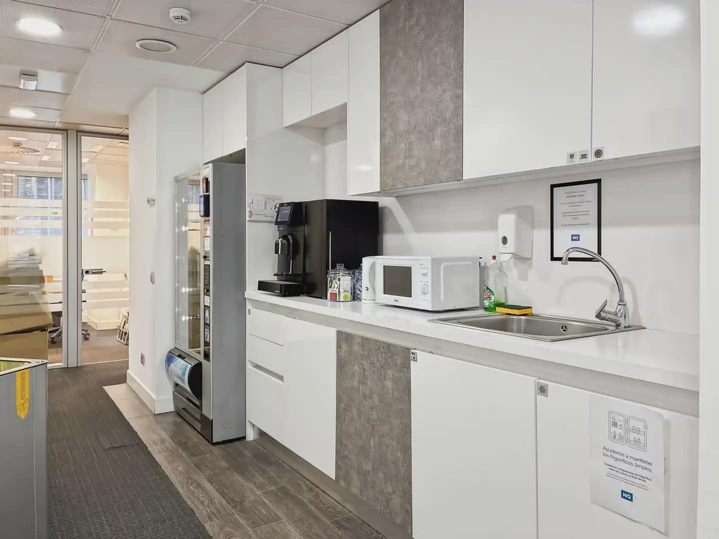 Kontor til leje i Madrid by med garage - € 3.576 (Ref: 9809628)