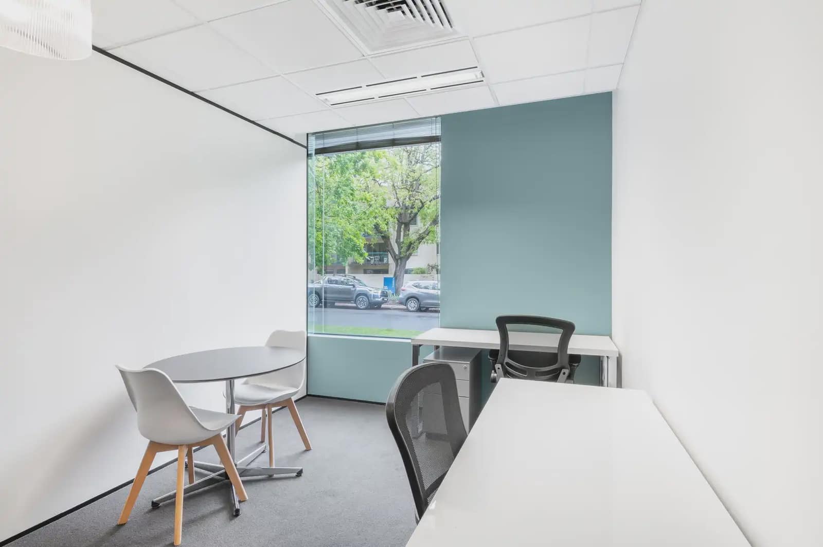 Kontor til leie i Madrid by med garasje - € 109 (Ref: 9809629)