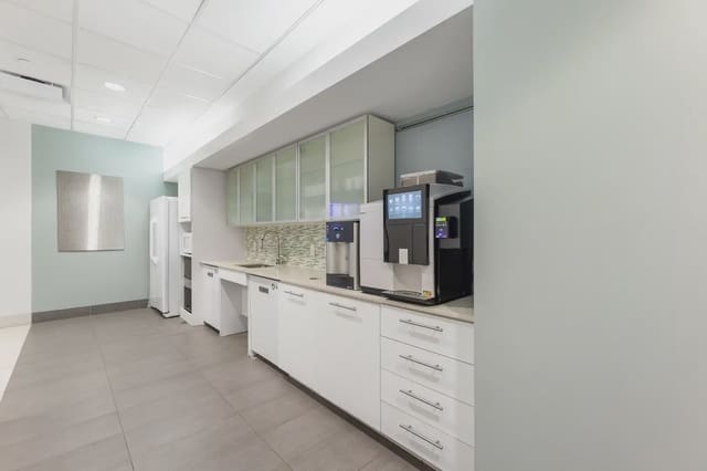 Büro zu vermieten in Castellana, Madrid Stadt mit Garage - 1.478 € (Ref: 9809635)