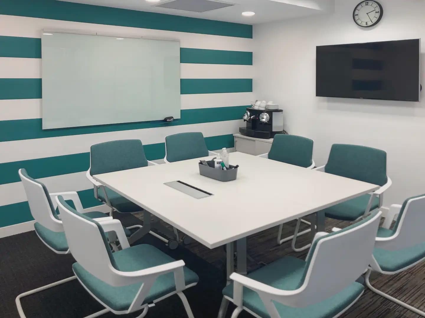 Kontor til leie i Madrid by med garasje - € 1 798 (Ref: 9809647)