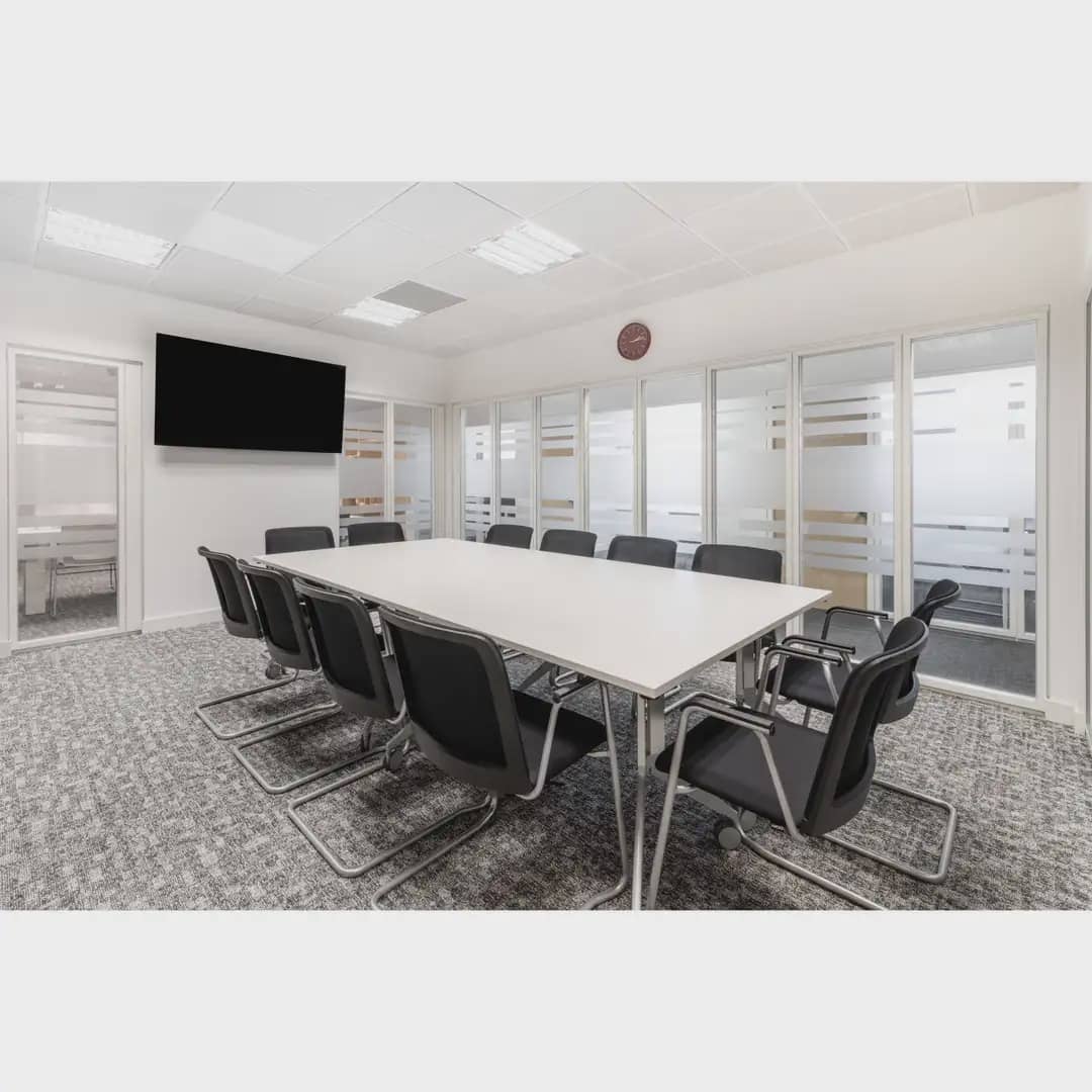 Escritório para arrendar em Madrid cidade com garagem - 750 € (Ref: 9809684)