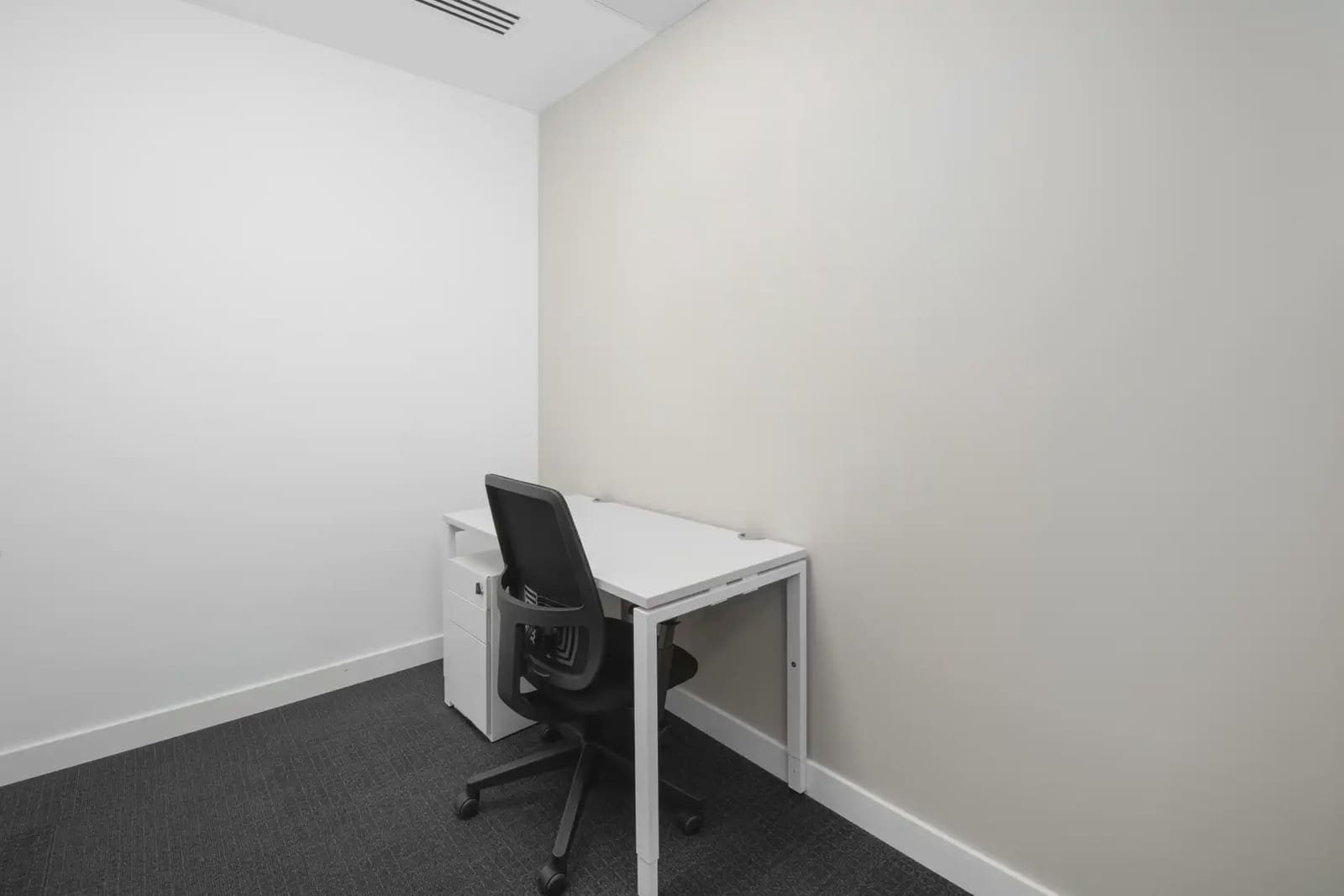 Kontor att hyra i Madrid stad med garage - 3 909 € (Ref: 9809720)