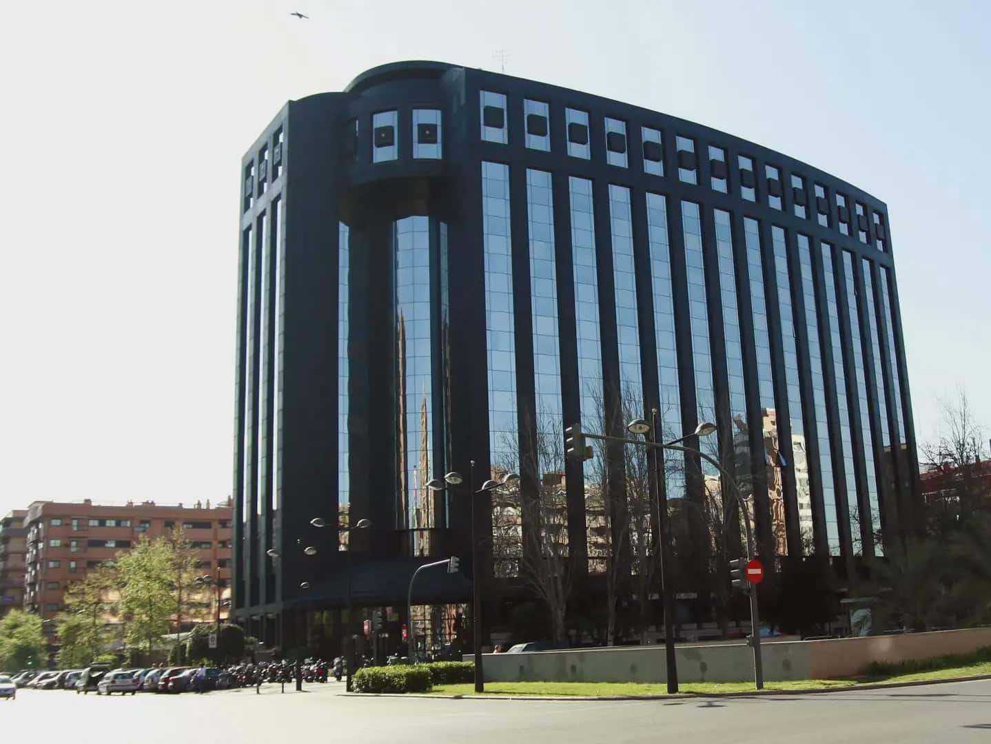 Kantoor te huur in Valencia stad met garage - € 189 (Ref: 9809734)