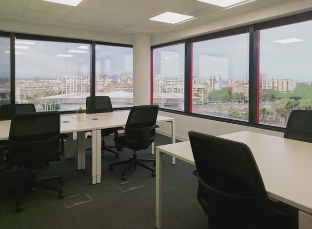 Kantoor te huur in Santa María de Gracia, Murcia stad met garage - € 679 (Ref: 9809962)