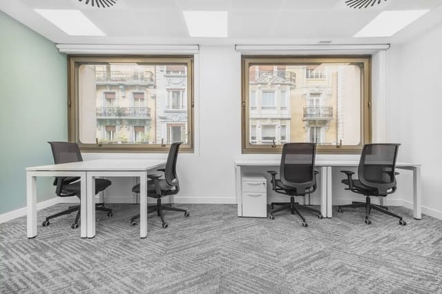 Kontor til leje i Donostia-San Sebastián med garage - € 1.858 (Ref: 9809979)