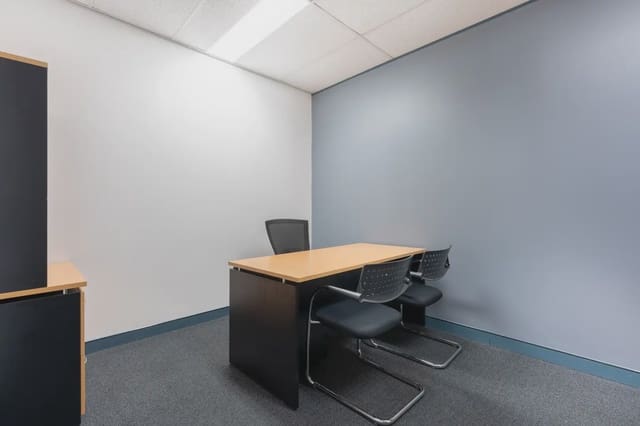 Kantoor te huur in Ensanche - Diputacion, Alicante stad met garage - € 189 (Ref: 9809982)
