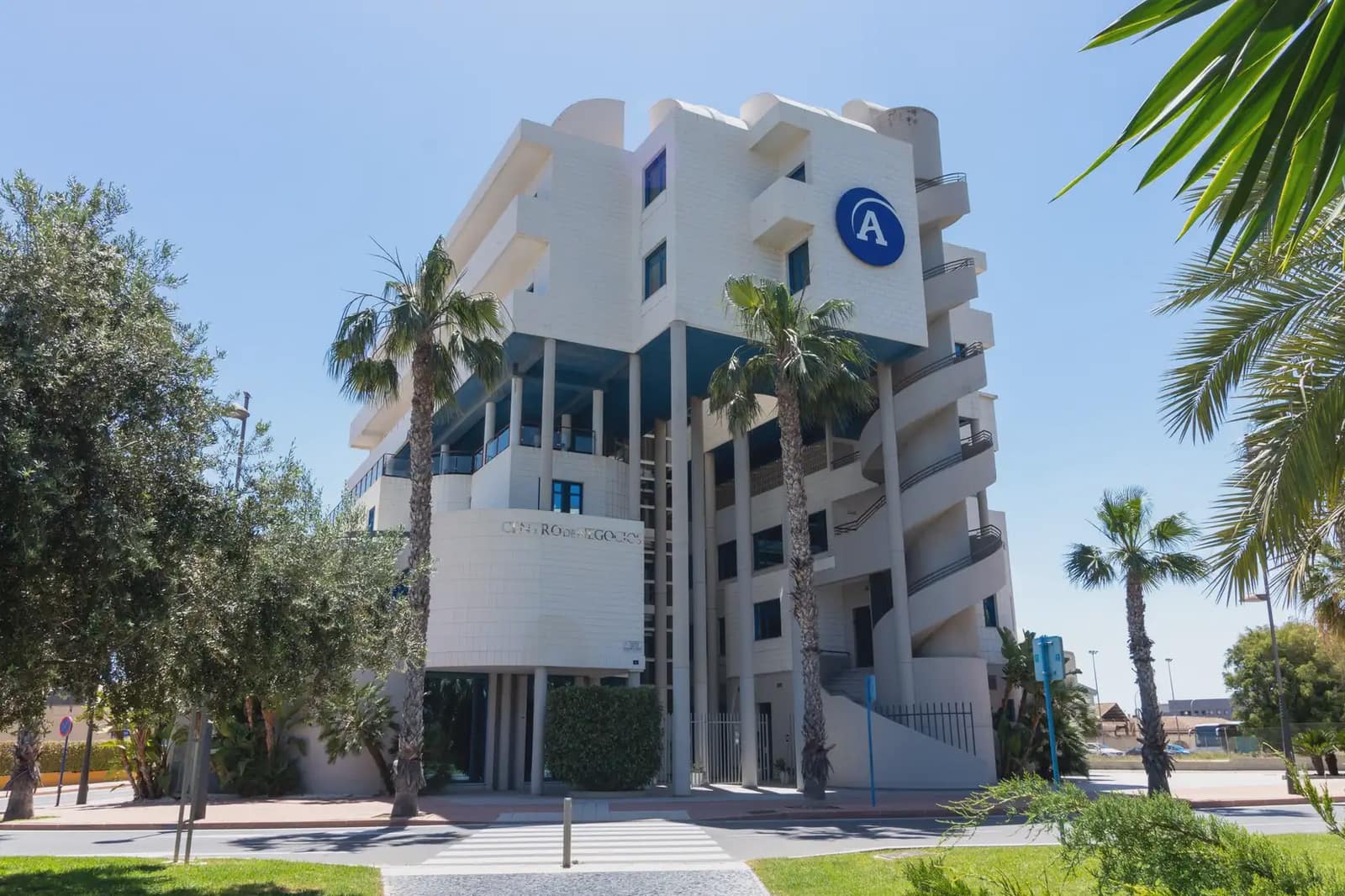 Escritório para arrendar em Alicante cidade com garagem - 779 € (Ref: 9809985)