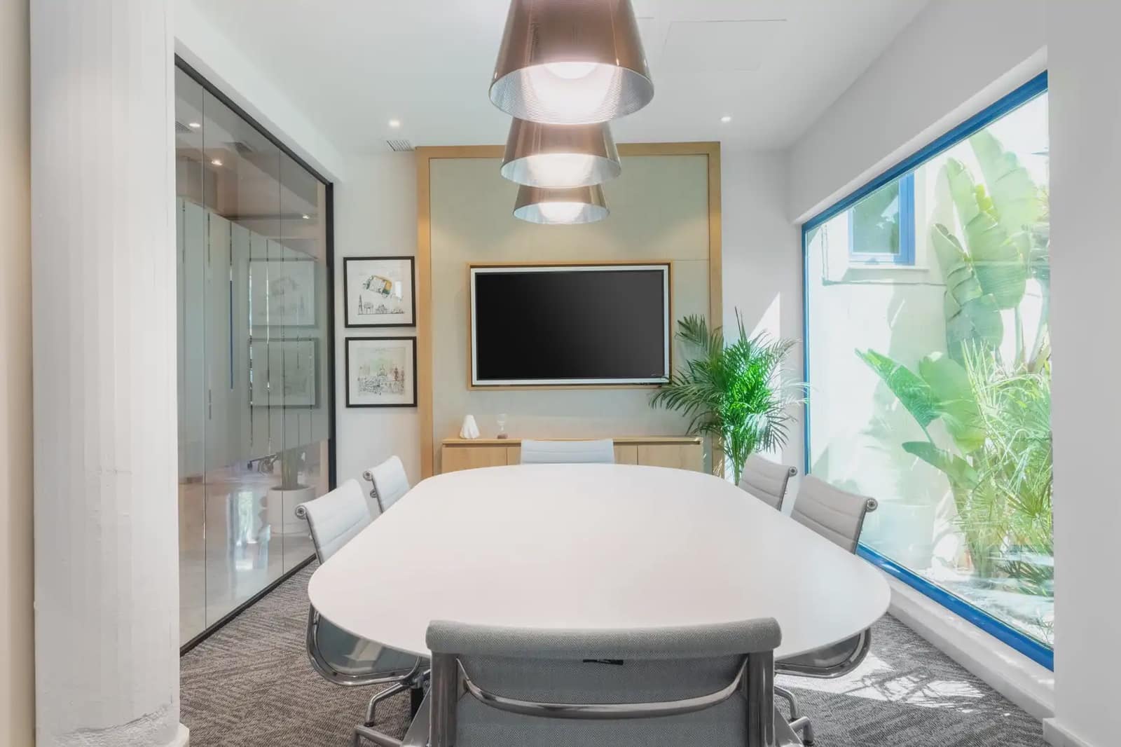 Office for rent in Alicante / Alacant city with garage - € 259 (Ref: 9809986)