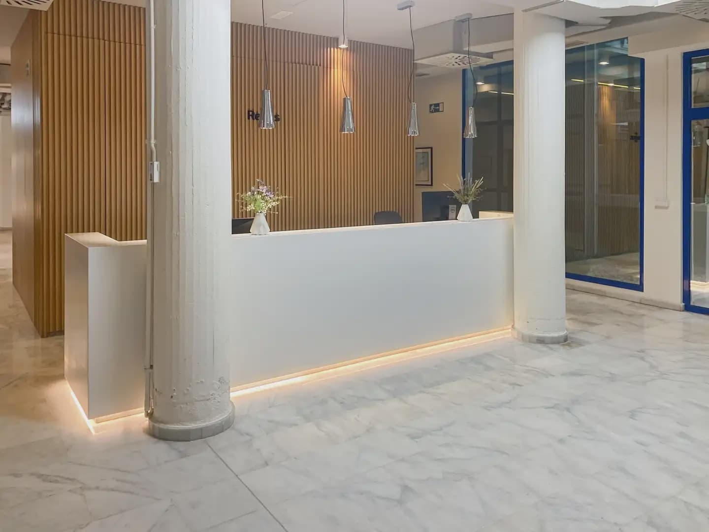 Office for rent in Alicante / Alacant city with garage - € 1,378 (Ref: 9809990)