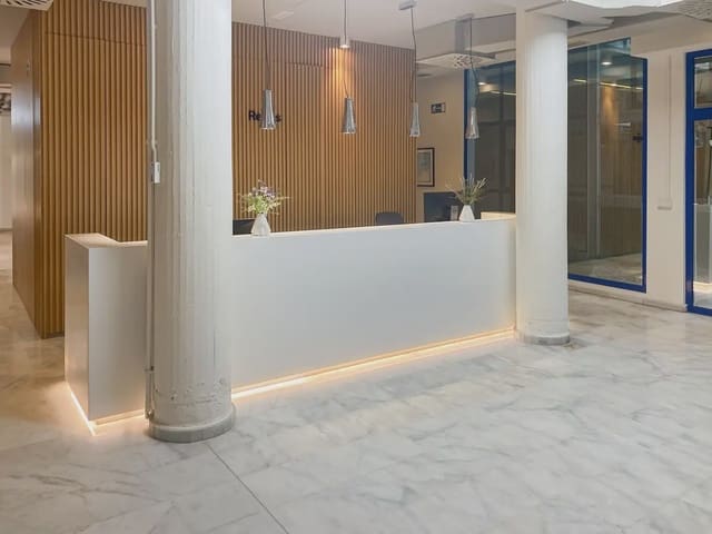 Escritório para arrendar em Ensanche - Diputacion, Alicante cidade com garagem - 1 378 € (Ref: 9809990)
