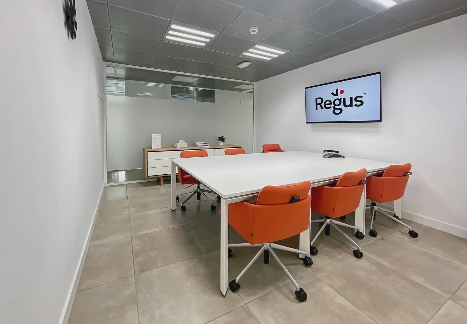 Kontor att hyra i Zaragoza stad med garage - 2 056 € (Ref: 9809993)