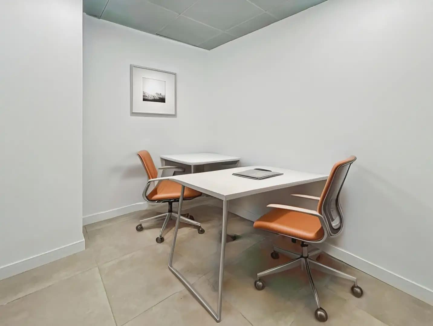 Office for rent in Zaragoza city with garage - € 169 (Ref: 9809998)