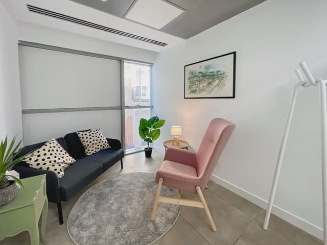 Büro zu vermieten in Zaragoza Stadt mit Garage - 309 € (Ref: 9810000)