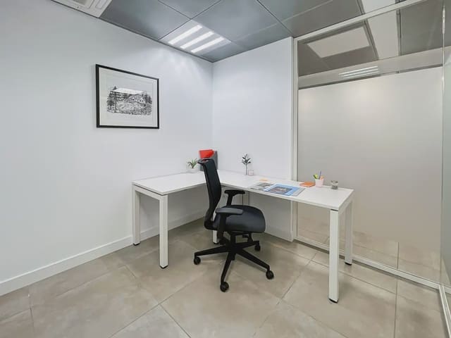 Büro zu vermieten in Zaragoza Stadt mit Garage - 559 € (Ref: 9810001)