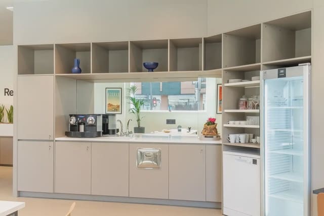 Escritório para arrendar em Logroño com garagem - 498 € (Ref: 9810012)